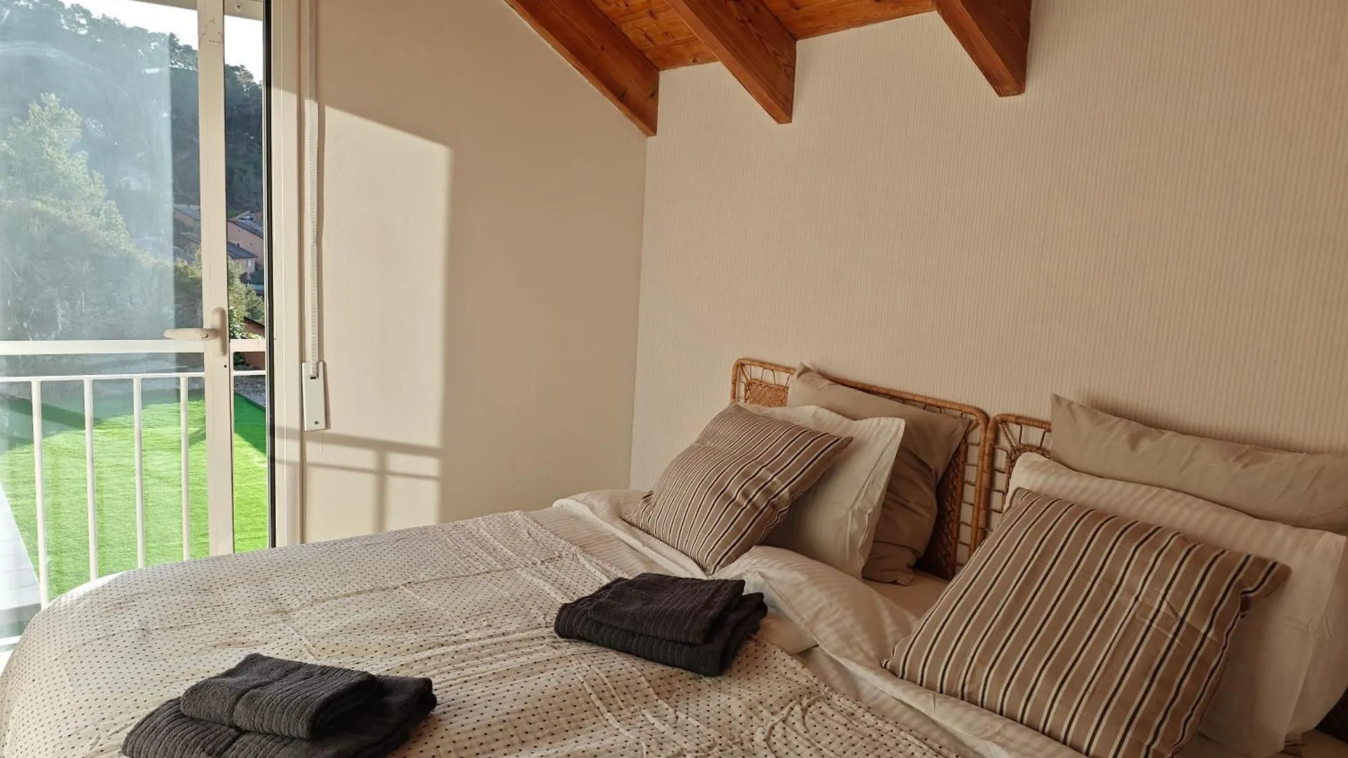 Venecia Relax Villa Vallirana 0*,